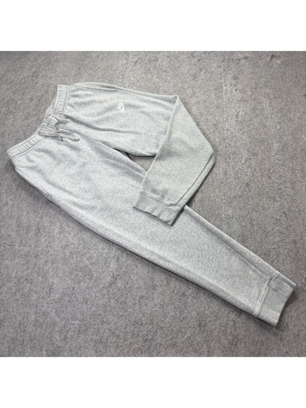 Nike Sportswear Club Fleece Joggers Men L Gray Tapered 29" Sweatpants b182